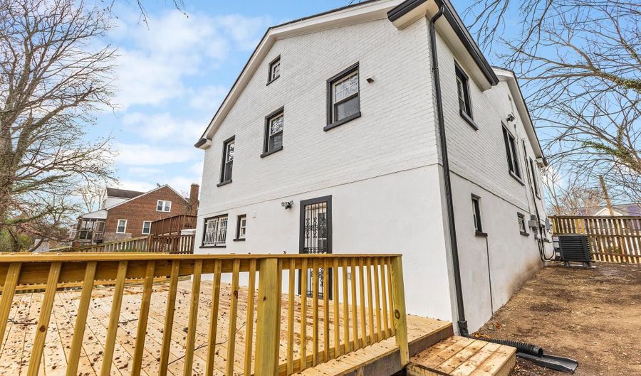 2016 32ND St SE, Washington, DC 20020 - 4 Beds, 3 Bath
