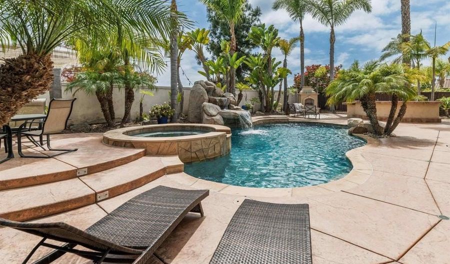 1749 Skimmer Ct, Carlsbad, CA 92011 - 5 Beds, 3 Bath