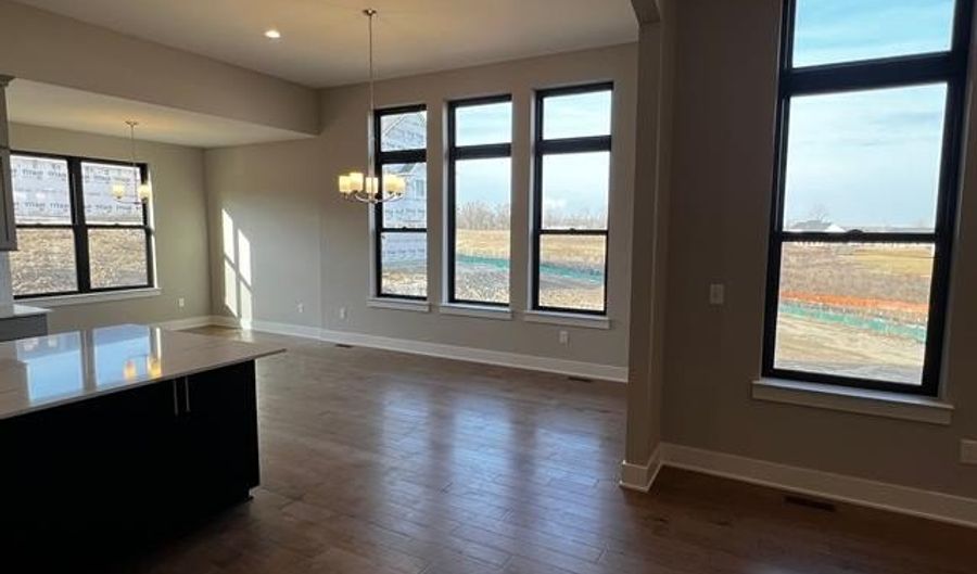 3743 Kinsley Blvd, Ann Arbor, MI 48105 - 4 Beds, 3 Bath