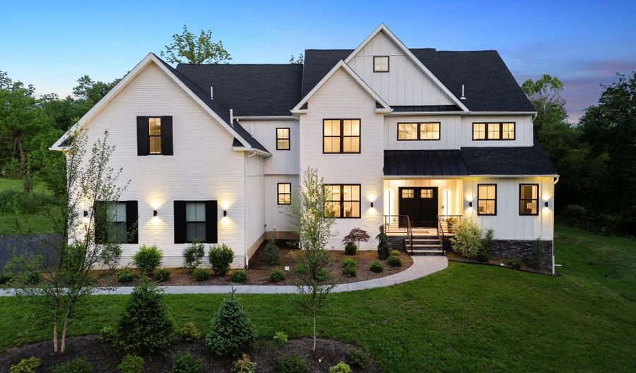 962 TENNIS Ave RESIDENCE 1, Ambler, PA 19002 - 5 Beds, 6 Bath