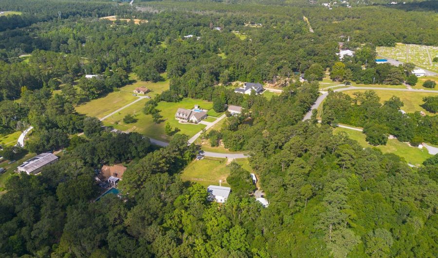 12778 Tiffany Ln, Biloxi, MS 39532 - 4 Beds, 3 Bath