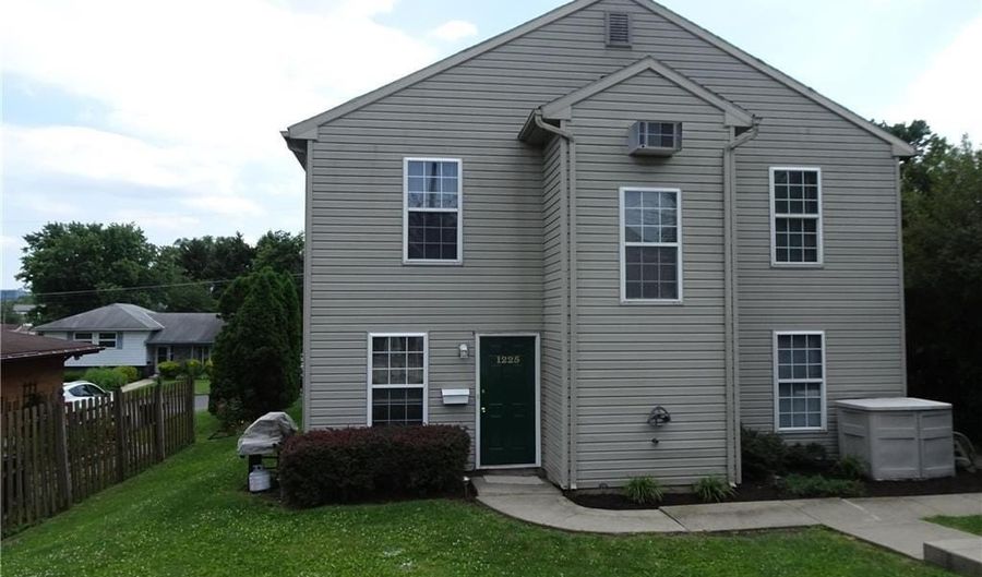 1225 W Whitehall St 1223, Allentown, PA 18102 - 2 Beds, 1 Bath