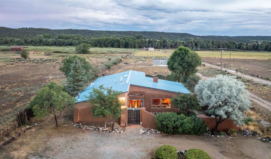 42 A And B Arroyo Hondo Seco Rd, Arroyo Hondo, NM 87513 - 0 Beds, 0 Bath