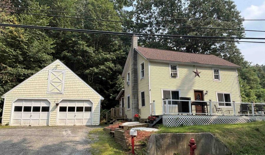 296 Sullivan St, Charlestown, NH 03603 - 3 Beds, 1 Bath