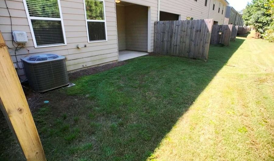 206 Madison Ave, Acworth, GA 30102 - 3 Beds, 2 Bath