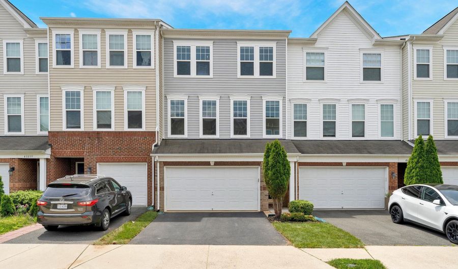 41835 DIABASE Sq, Aldie, VA 20105 - 3 Beds, 4 Bath