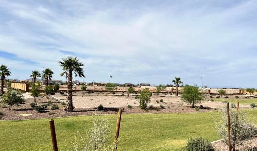 2048 E VELVET Pl, Casa Grande, AZ 85122 - 4 Beds, 2 Bath