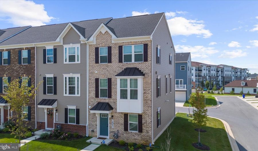 16201 BRIGHT STAR Way, Bowie, MD 20716 - 3 Beds, 4 Bath