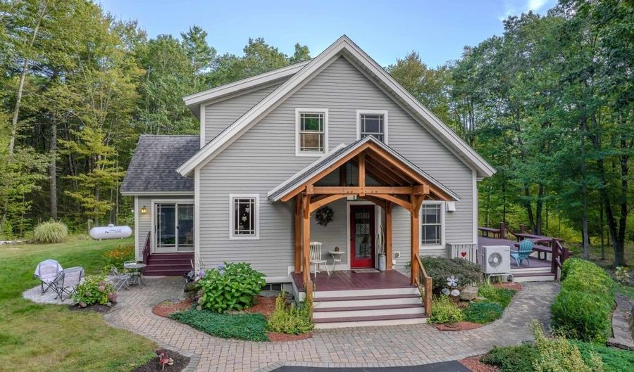 33 Maclean Rd, Alstead, NH 03602 - 3 Beds, 3 Bath