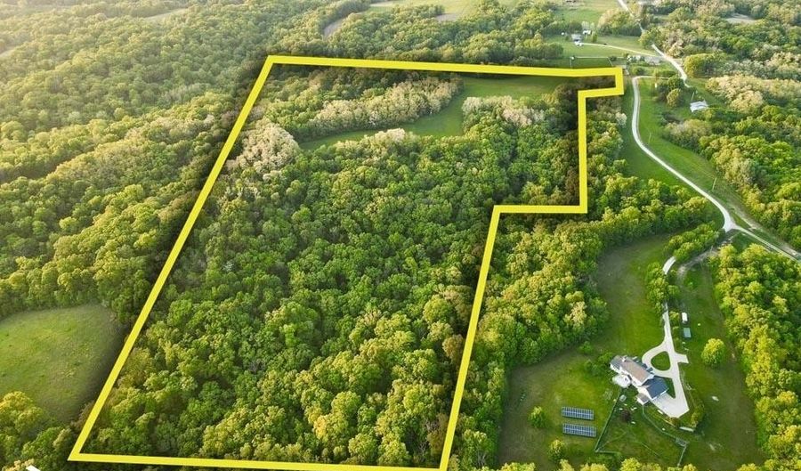 6946 80th Ave, Agency, IA 52530 - 0 Beds, 0 Bath