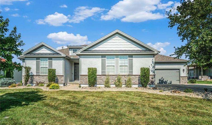 4310 N 141st Pl, Basehor, KS 66007 - 4 Beds, 3 Bath