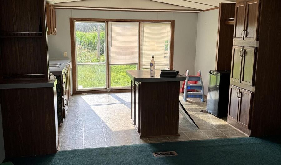 4255 Cherryville Rd, Bells, TN 38006 - 2 Beds, 1 Bath
