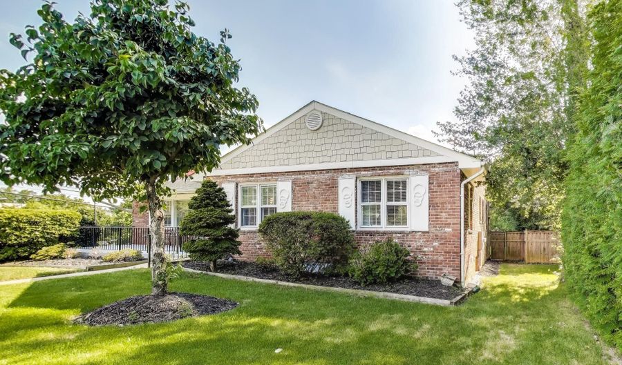 3100 N GLEBE Rd, Arlington, VA 22207 - 7 Beds, 6 Bath