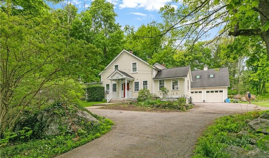 8001 Post Rd, North Kingstown, RI 02852 - 3 Beds, 2 Bath