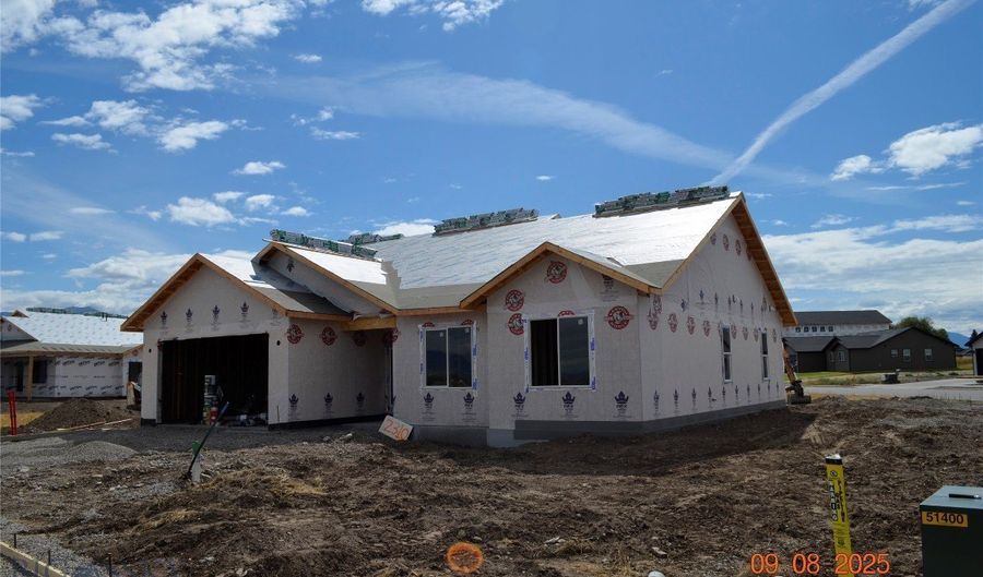 2310 Lark, Belgrade, MT 59714 - 3 Beds, 2 Bath