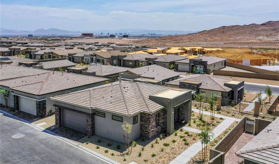 928 Allister Fields Ln, Las Vegas, NV 89138 - 2 Beds, 2 Bath