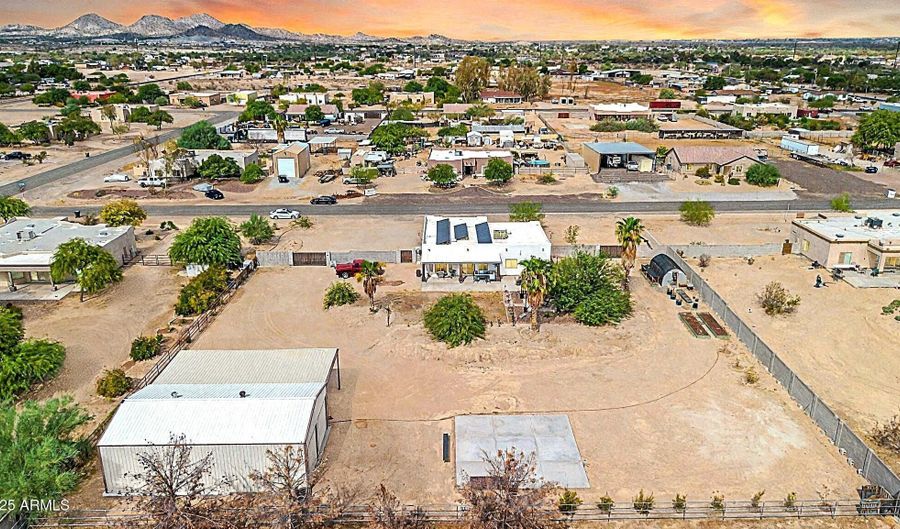 12115 S 208TH Ave, Buckeye, AZ 85326 - 3 Beds, 3 Bath