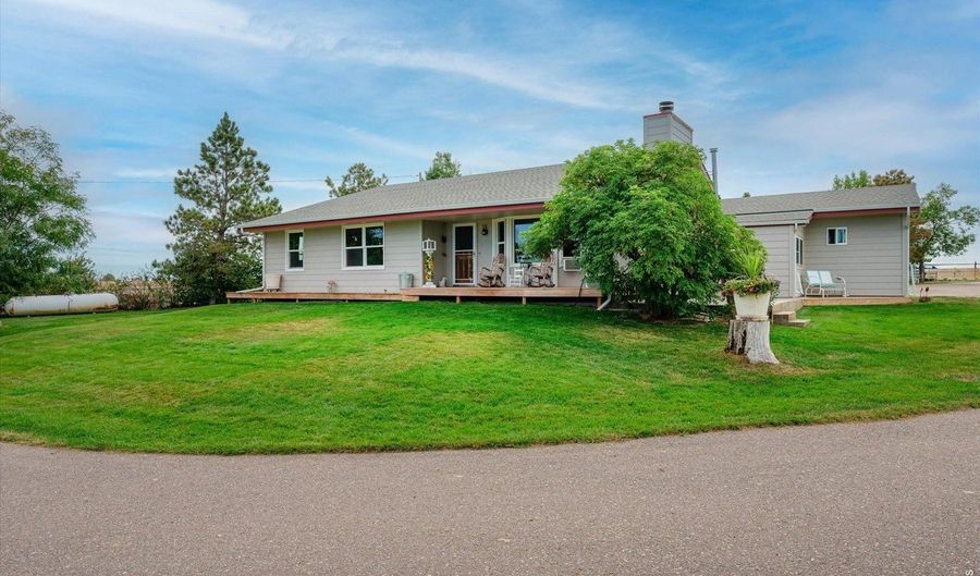 50950 E 32nd Ave, Bennett, CO 80102 - 4 Beds, 3 Bath