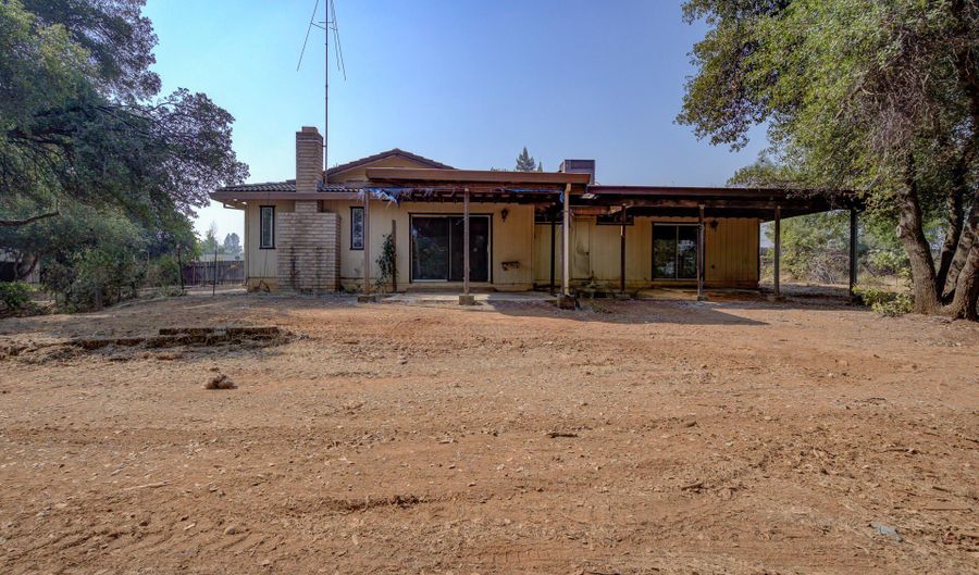 7234 Bohn Blvd, Anderson, CA 96007 - 3 Beds, 2 Bath