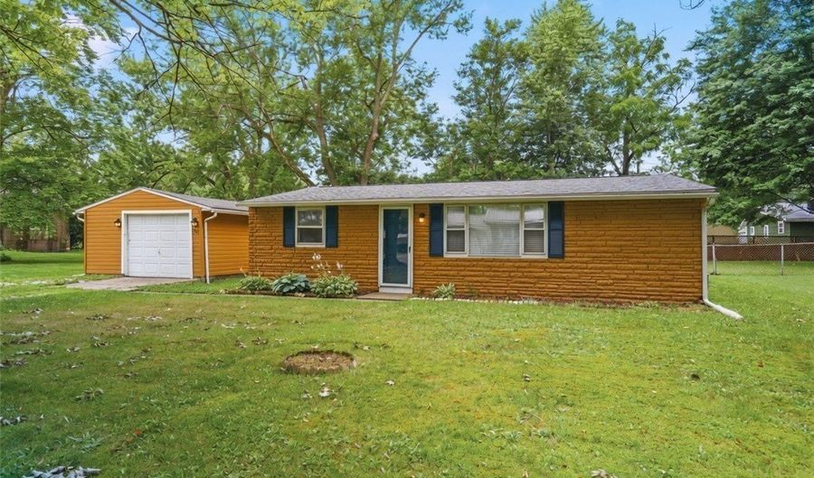 934 Meadowbrook Ave, Alliance, OH 44601 - 3 Beds, 1 Bath