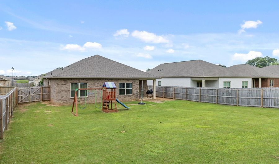 14317 Leadenhall Ln, Athens, AL 35613 - 3 Beds, 2 Bath