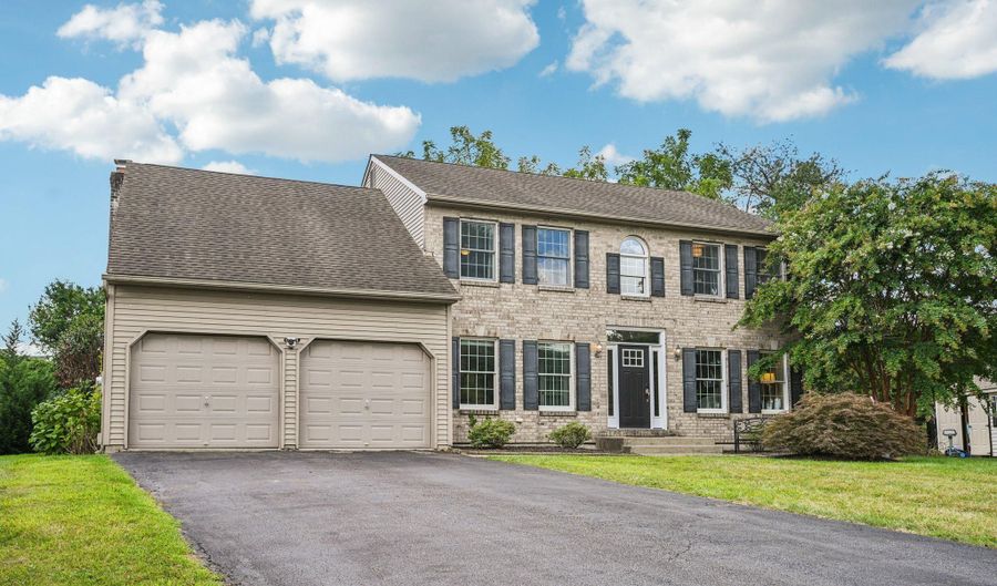 193 WYNDHAM Dr, Allentown, PA 18104 - 4 Beds, 3 Bath