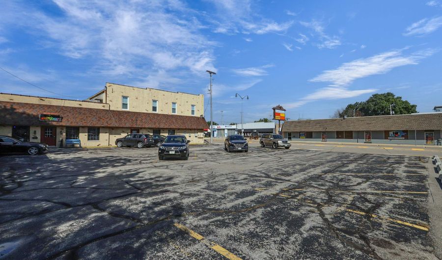 625 W WISCONSIN Ave, Appleton, WI 54911 - 0 Beds, 0 Bath