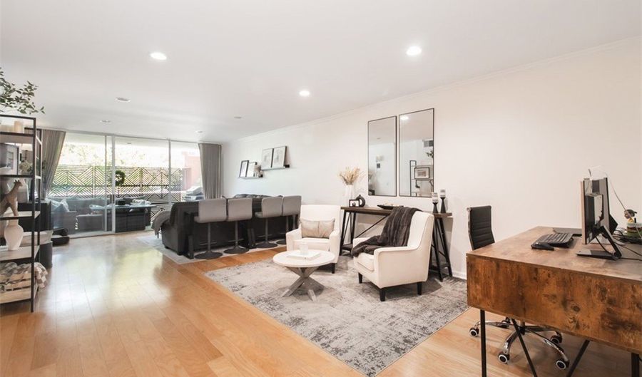 10633 Kinnard Ave 1, Los Angeles, CA 90024 - 2 Beds, 2 Bath