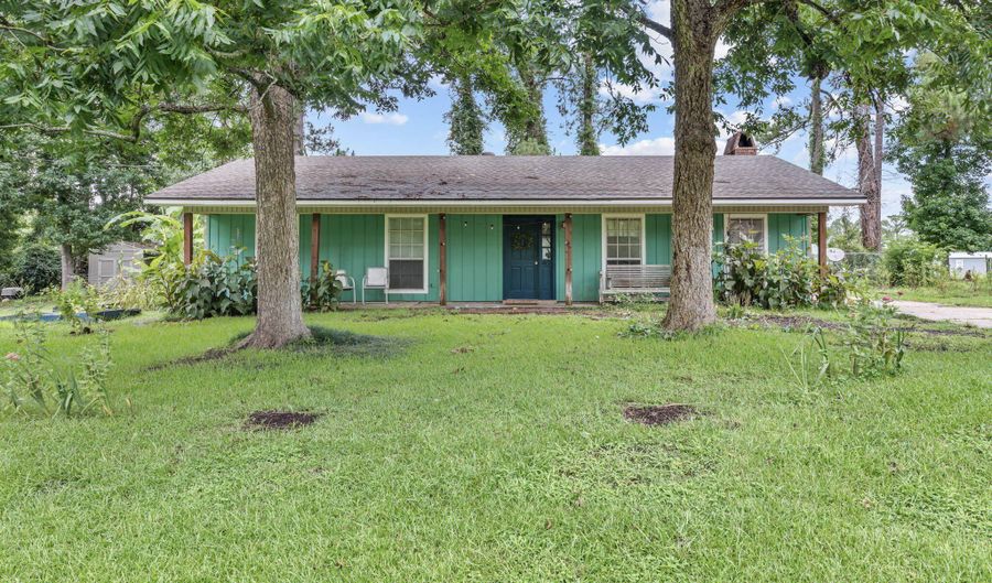 40 Hidden Hills Rd, Arnaudville, LA 70512 - 3 Beds, 2 Bath