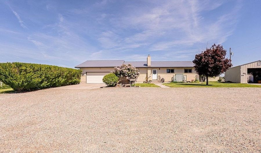 2587 Sparks Ln, American Falls, ID 83211 - 6 Beds, 3 Bath