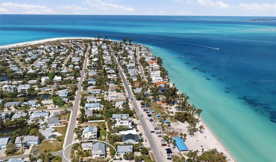 246 GLADIOLUS St, Anna Maria, FL 34216 - 3 Beds, 3 Bath