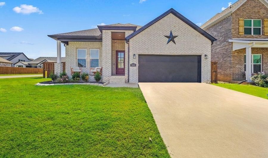 3601 SW Daybreak Blvd, Bentonville, AR 72713 - 4 Beds, 4 Bath