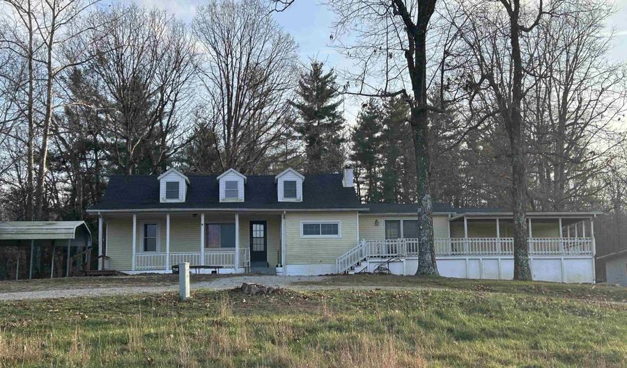 2483 County Road 314, Alton, MO 65606 - 5 Beds, 2 Bath