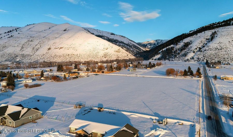 8 31 Acres DRY CREEK Rd, Afton, WY 83110 - 0 Beds, 0 Bath