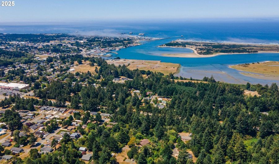 705 OHIO Ave NE, Bandon, OR 97411 - 4 Beds, 3 Bath