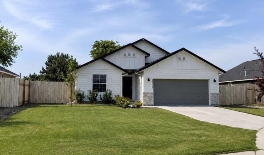 13553 Farwell St, Caldwell, ID 83607 - 3 Beds, 2 Bath