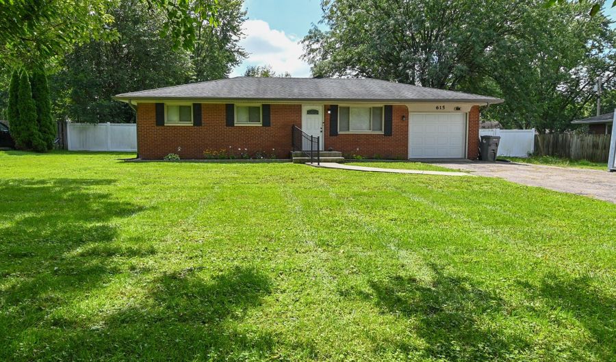 615 W Stop 11 Rd, Indianapolis, IN 46217 - 4 Beds, 2 Bath