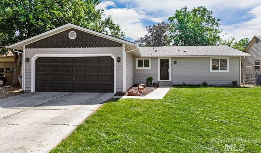 2702 N Reno, Boise, ID 83704 - 4 Beds, 2 Bath