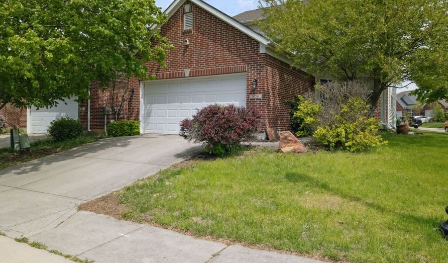 8056 Barksdale Way, Indianapolis, IN 46216 - 3 Beds, 3 Bath