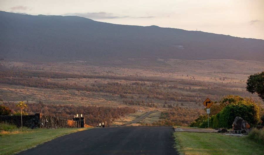 71-1714 Puu Napoo Dr, Kailua Kona, HI 96740 - 4 Beds, 5 Bath