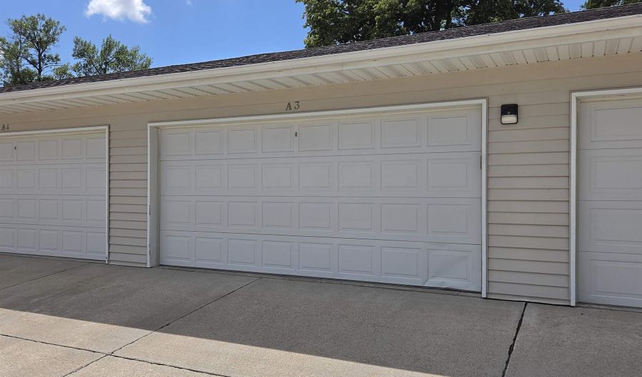 14 Iowa St A3, Arnolds Park, IA 51331 - 3 Beds, 2 Bath