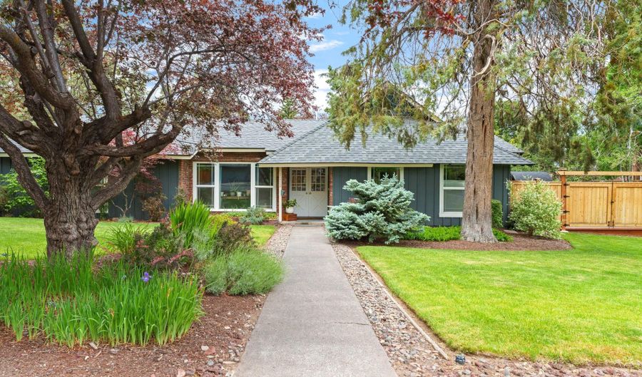 1212 NE Revere Ave, Bend, OR 97701 - 3 Beds, 2 Bath