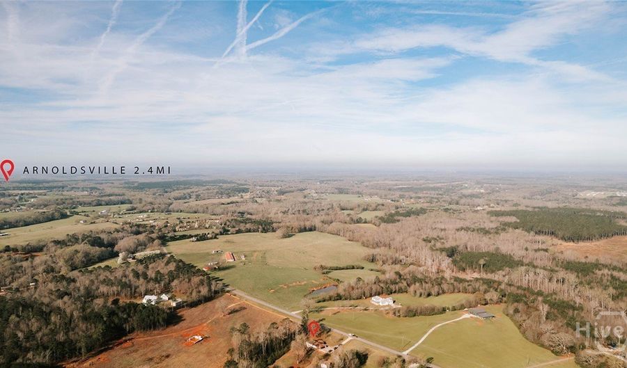 674 Yancey Rd, Arnoldsville, GA 30619 - 5 Beds, 3 Bath