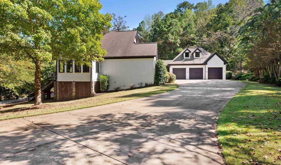 63 WATERS EDGE Dr, Alpine, AL 35014 - 4 Beds, 4 Bath