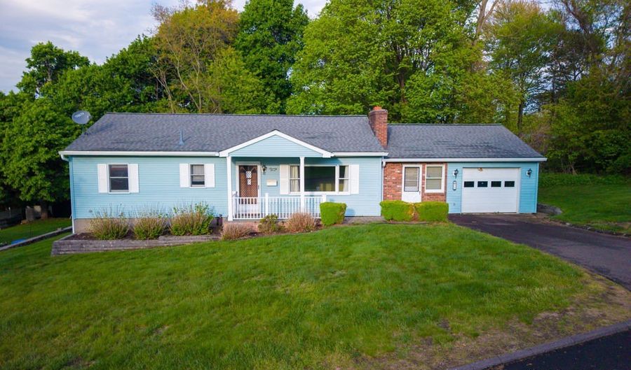73 Cawley St, Bristol, CT 06010 - 2 Beds, 1 Bath