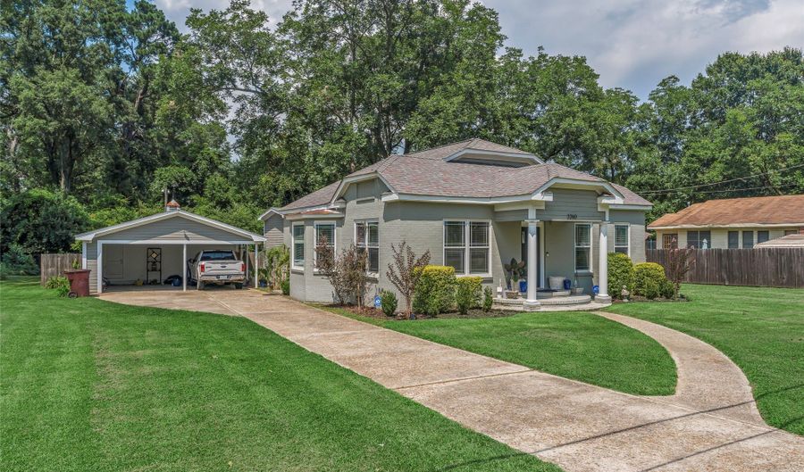2260 4th St, Arcadia, LA 71001 - 3 Beds, 2 Bath