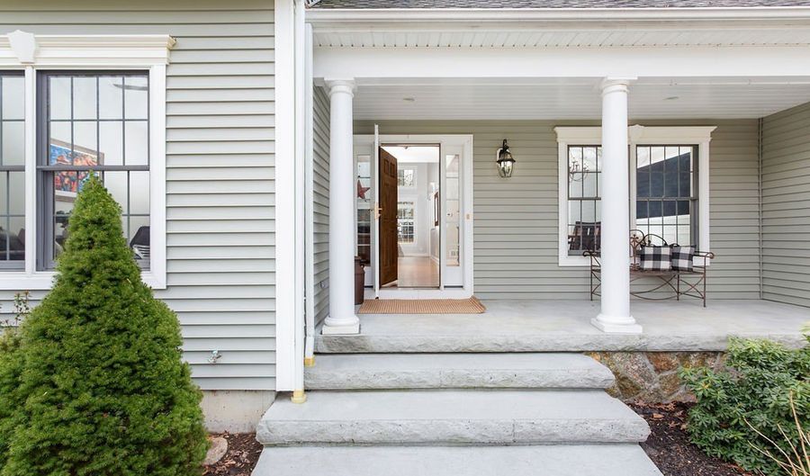 132 Codfish Hill Rd, Bethel, CT 06801 - 4 Beds, 3 Bath