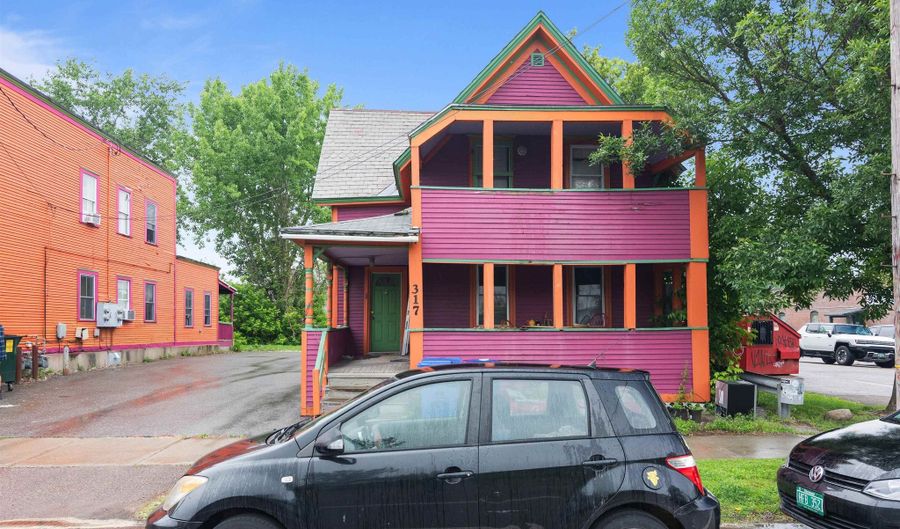 317 N Winooski Ave, Burlington, VT 05401 - 6 Beds, 3 Bath