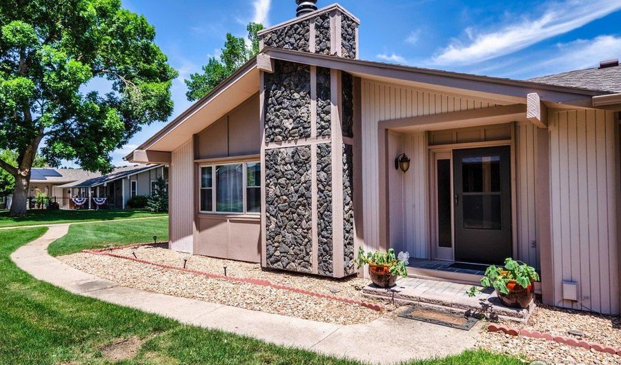 23 Scott Dr N, Broomfield, CO 80020 - 2 Beds, 2 Bath
