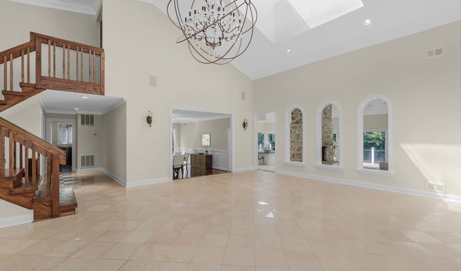 1 PINEY MEETINGHOUSE Ct, Potomac, MD 20854 - 7 Beds, 7 Bath